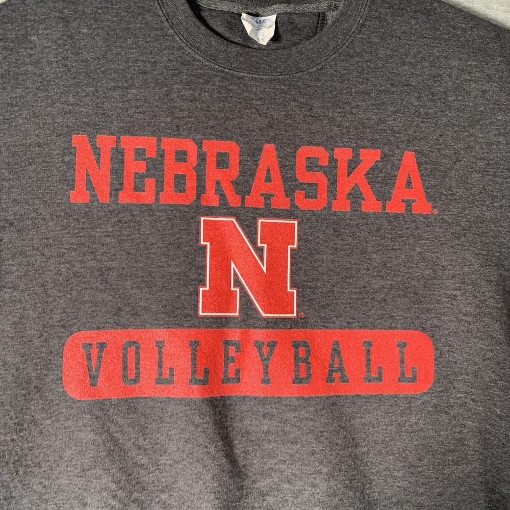 Nebraska Cornhuskers Sweatshirt Mens Large Gray NCAA Volleyball Port & Company - Picture 4 of 12